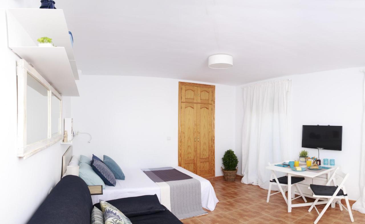 Sea & Wave Ventura Studio Apartment Málaga Dış mekan fotoğraf