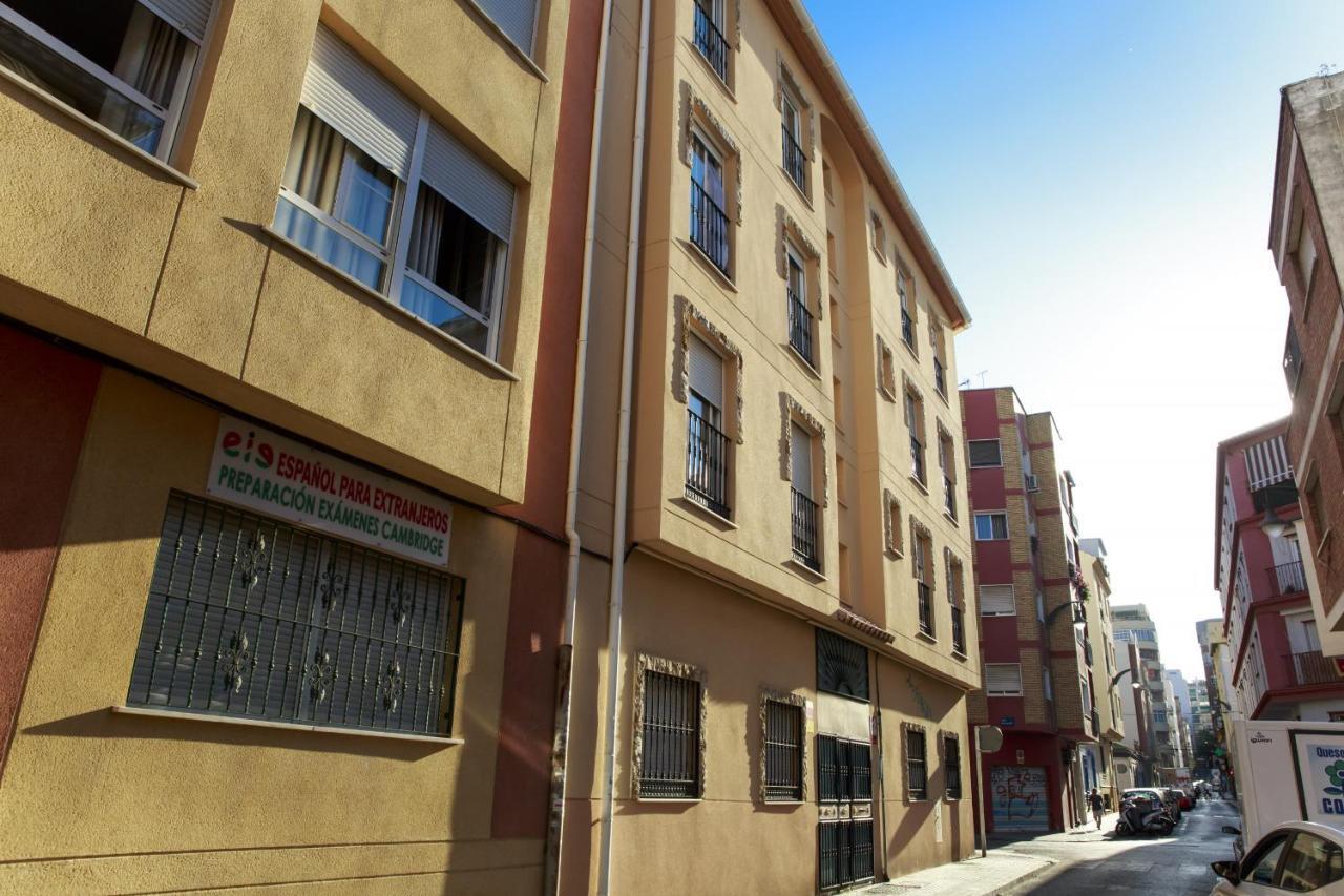Sea & Wave Ventura Studio Apartment Málaga Dış mekan fotoğraf
